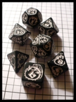 Dice : Dice - Dice Sets - Q Workshop Dragons Black and White - Q Prize Jan 2010